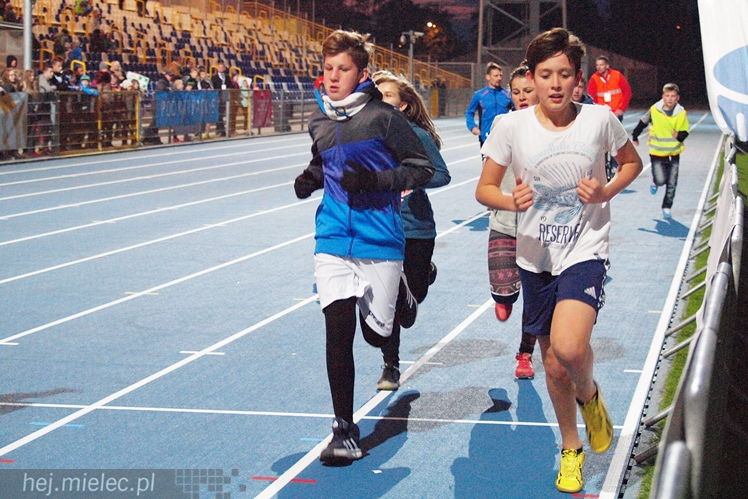 Takiej imprezy w Mielcu jeszcze nie było! Mielec tłumnie biegał!