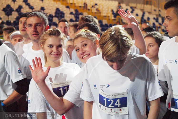 Takiej imprezy w Mielcu jeszcze nie było! Mielec tłumnie biegał!