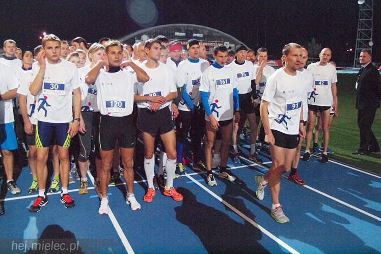 Takiej imprezy w Mielcu jeszcze nie było! Mielec tłumnie biegał!