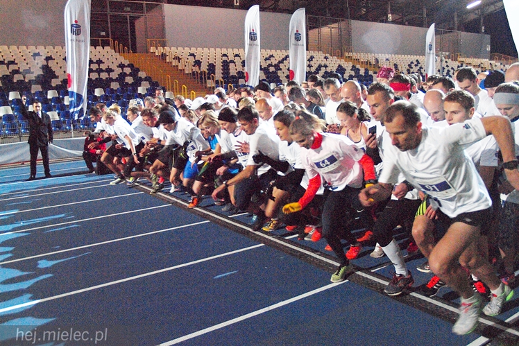Takiej imprezy w Mielcu jeszcze nie było! Mielec tłumnie biegał!