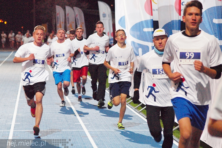 Takiej imprezy w Mielcu jeszcze nie było! Mielec tłumnie biegał!