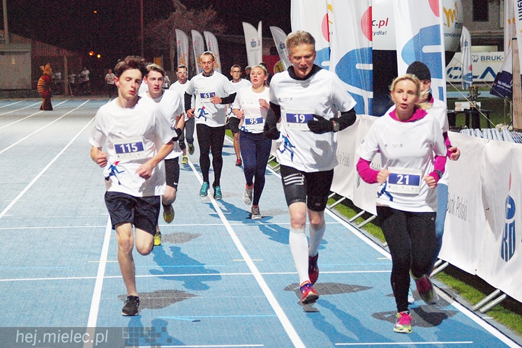 Takiej imprezy w Mielcu jeszcze nie było! Mielec tłumnie biegał!