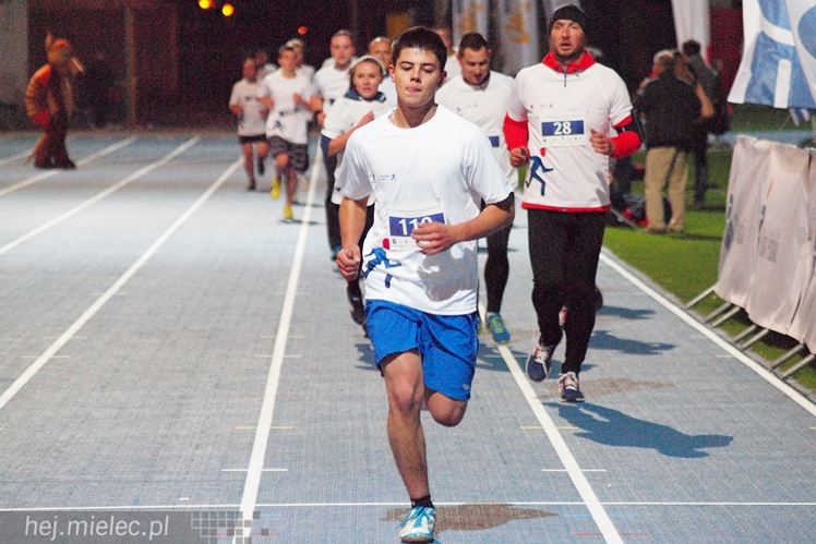 Takiej imprezy w Mielcu jeszcze nie było! Mielec tłumnie biegał!