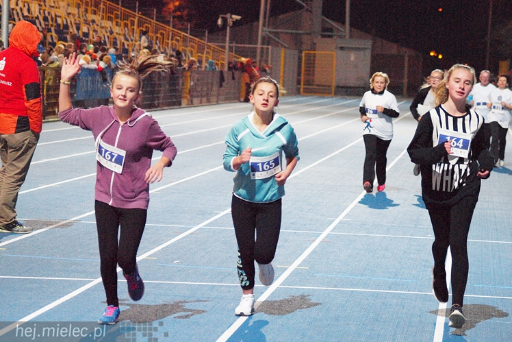 Takiej imprezy w Mielcu jeszcze nie było! Mielec tłumnie biegał!