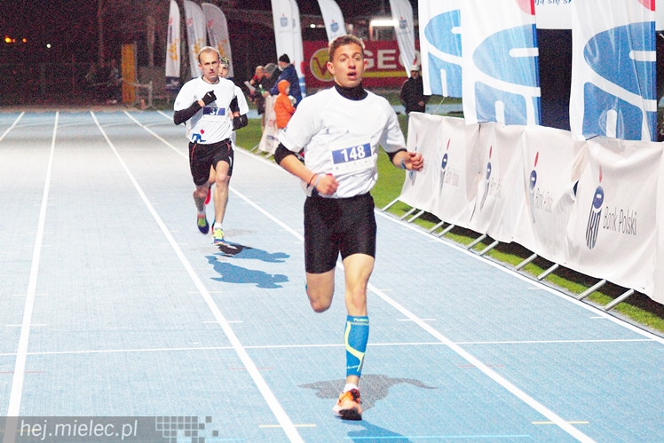 Takiej imprezy w Mielcu jeszcze nie było! Mielec tłumnie biegał!