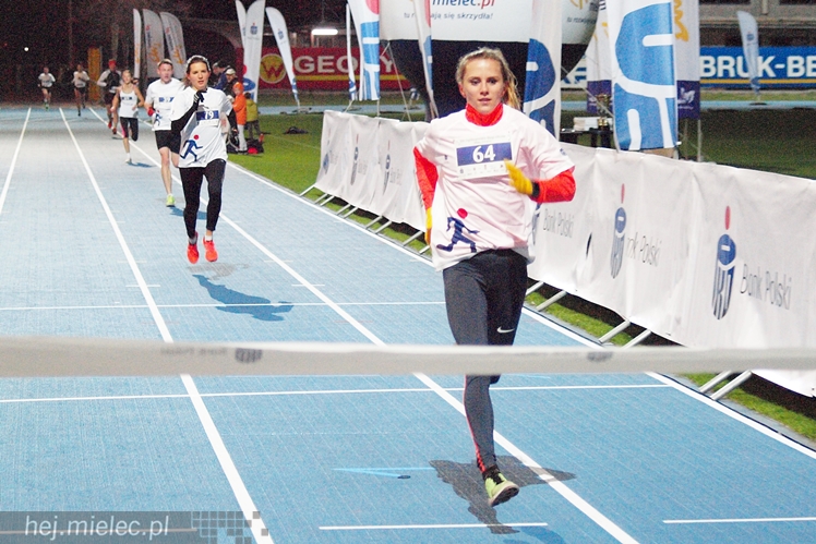 Takiej imprezy w Mielcu jeszcze nie było! Mielec tłumnie biegał!