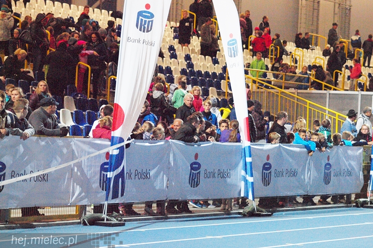 Takiej imprezy w Mielcu jeszcze nie było! Mielec tłumnie biegał!