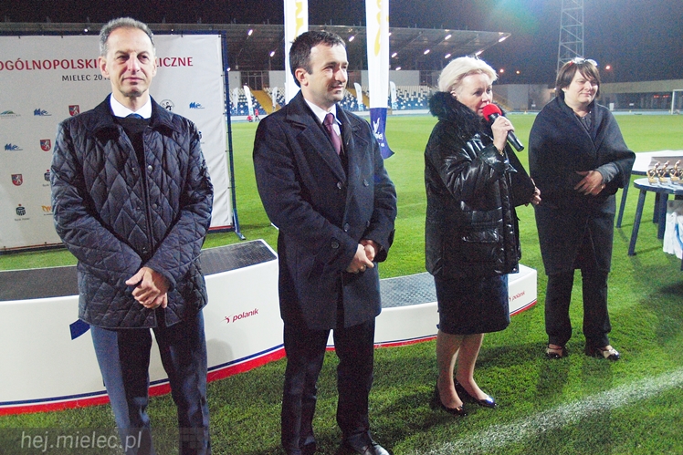 Takiej imprezy w Mielcu jeszcze nie było! Mielec tłumnie biegał!