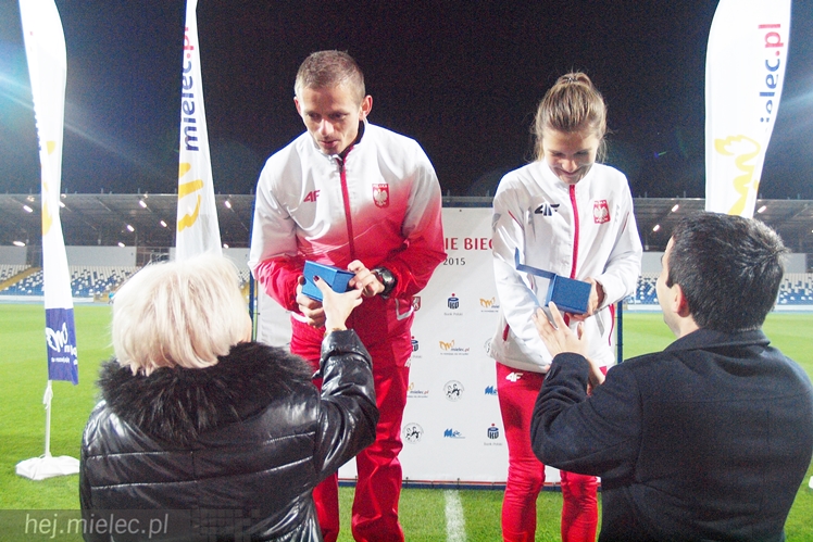 Takiej imprezy w Mielcu jeszcze nie było! Mielec tłumnie biegał!