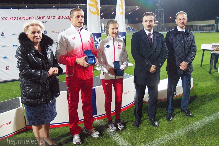 Takiej imprezy w Mielcu jeszcze nie było! Mielec tłumnie biegał!