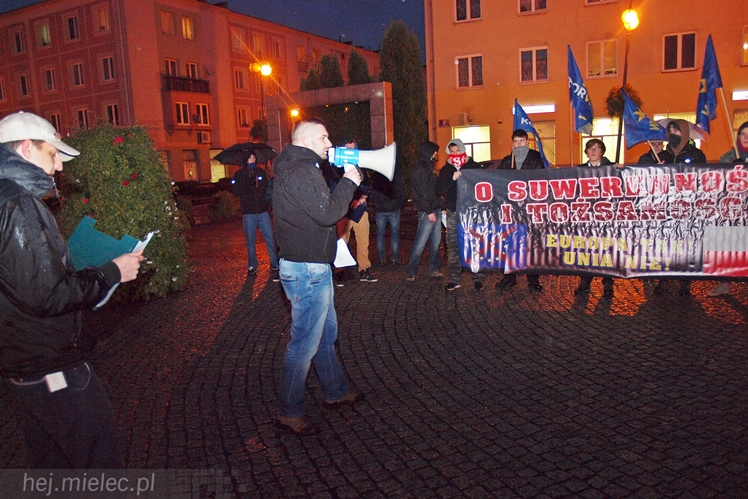 Mielczanie pikietowali przeciw uchodźcom