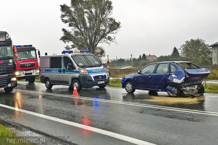 Ślisko na mieleckich drogach, są kolizje