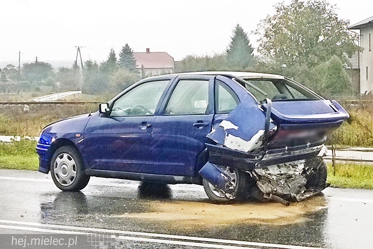 Ślisko na mieleckich drogach, są kolizje