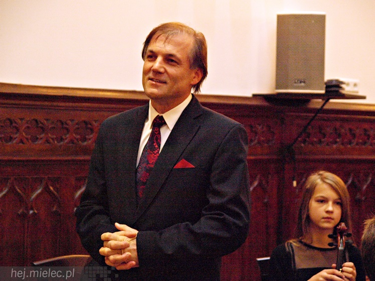 Uroczystość wręczenia nauczycielom nagród starosty powiatu mielckiego