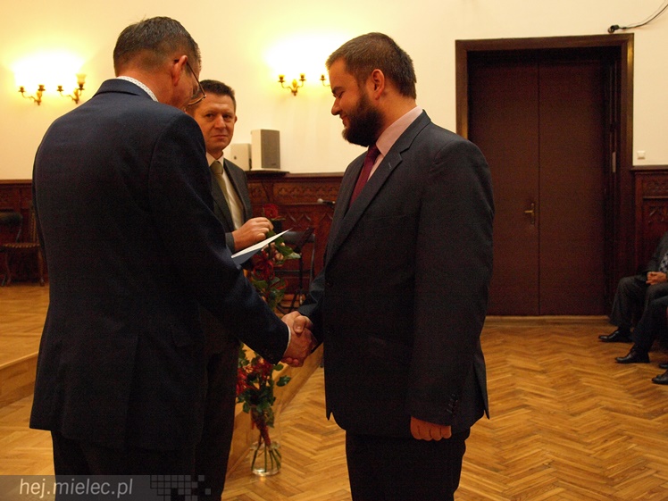 Uroczystość wręczenia nauczycielom nagród starosty powiatu mielckiego