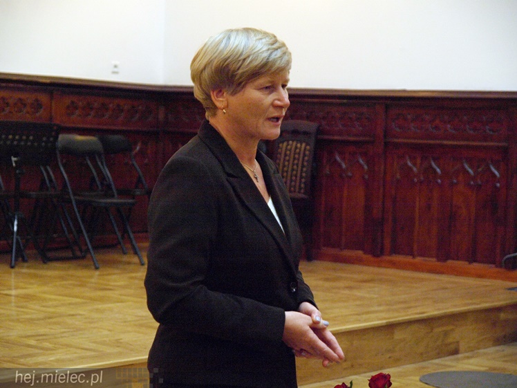 Uroczystość wręczenia nauczycielom nagród starosty powiatu mielckiego