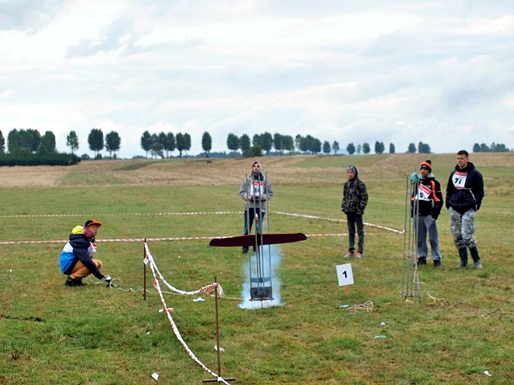 Trzy Puchary Świata mieleckich modelarzy