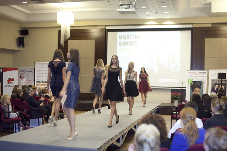 I Międzynarodowy Kongres Imperium Kobiet