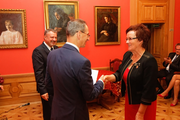 Nauczyciele i wychowawcy z mieleckich szkół nagrodzeni