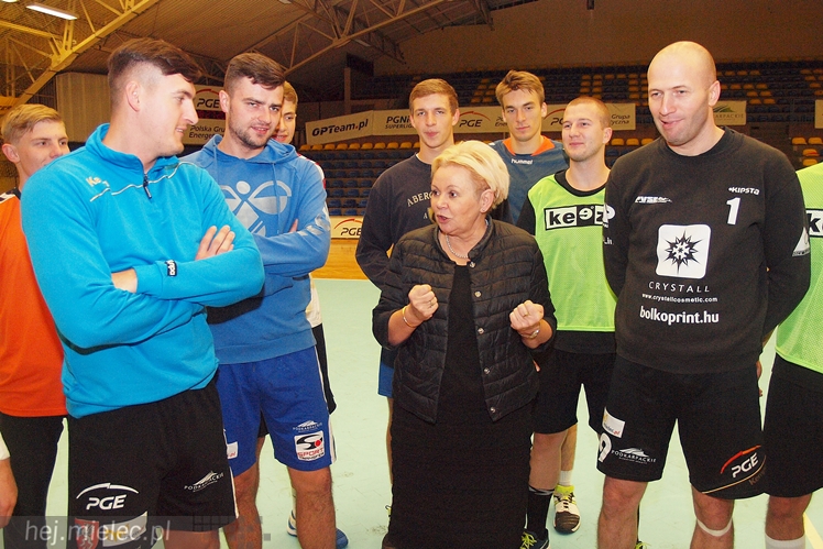 Posłanka Skowrońska na treningu PGE Stali: potwierdzenie współpracy i podziękowania