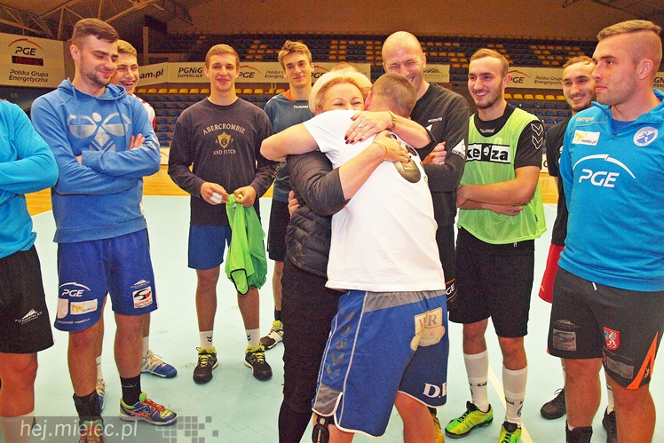 Posłanka Skowrońska na treningu PGE Stali: potwierdzenie współpracy i podziękowania