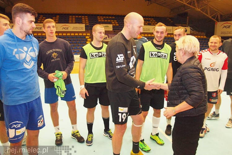 Posłanka Skowrońska na treningu PGE Stali: potwierdzenie współpracy i podziękowania