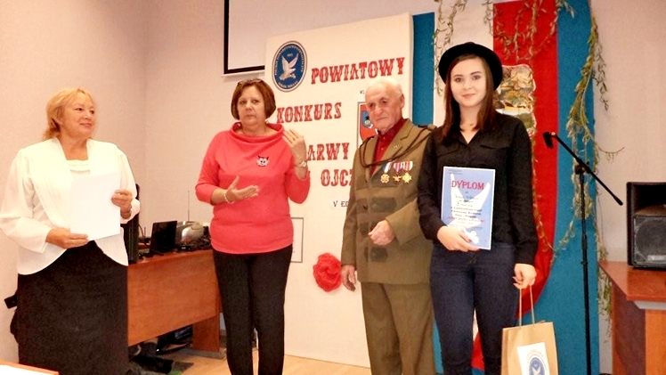 Powiatowy Konkurs Poezji i Piosenki ?Barwy Mojej Ojczyzny? 2015 rozstrzygnięty
