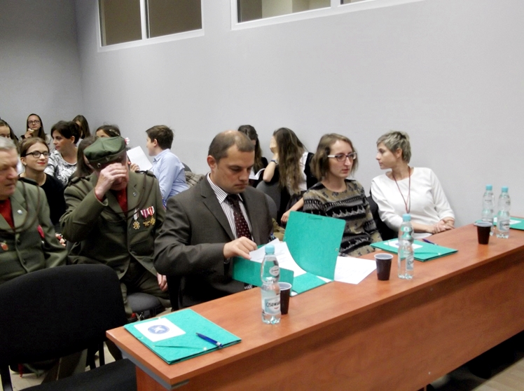 Powiatowy Konkurs Poezji i Piosenki ?Barwy Mojej Ojczyzny? 2015 rozstrzygnięty