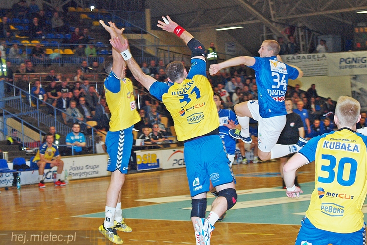 Ofensywy walenie w mur. PGE Stali znów zabrakło argumentów by wygrać [FOTO]