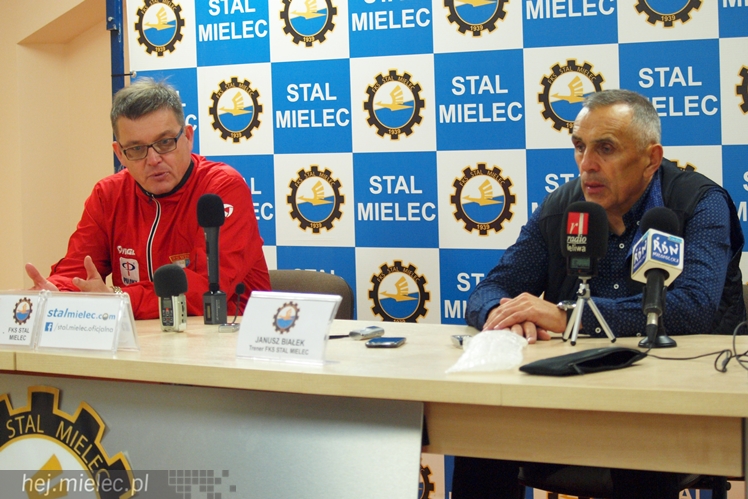 2 liga: FKS STAL MIELEC - Wisła Puławy