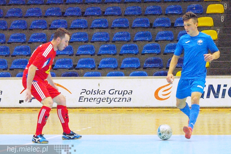 Futsal znaczy emocje. KF Stal punktów nie zdobyła ale zasłużyła na brawa