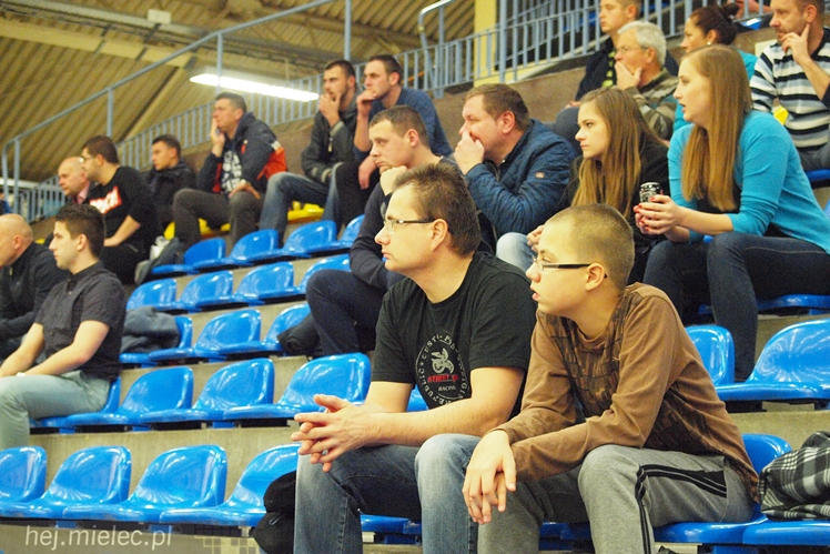 Futsal znaczy emocje. KF Stal punktów nie zdobyła ale zasłużyła na brawa