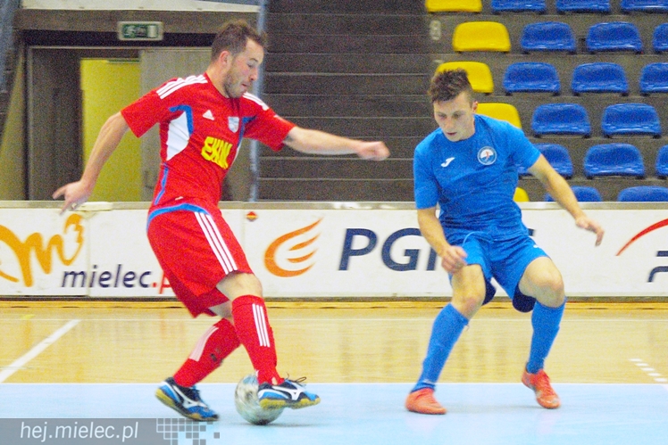 Futsal znaczy emocje. KF Stal punktów nie zdobyła ale zasłużyła na brawa