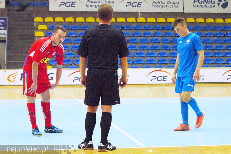 Futsal znaczy emocje. KF Stal punktów nie zdobyła ale zasłużyła na brawa