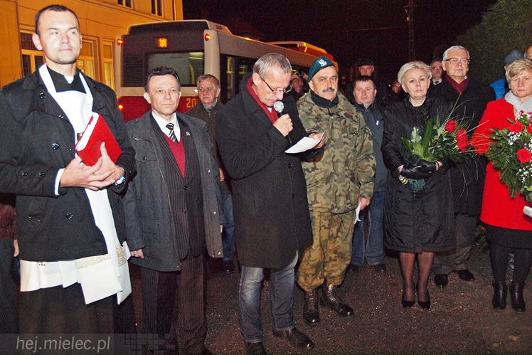 Na Kilińskiego zatrzymaj się przy tablicy przypominającej o Stanisławie Krempie