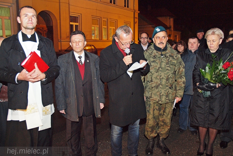 Na Kilińskiego zatrzymaj się przy tablicy przypominającej o Stanisławie Krempie