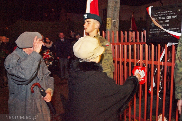 Na Kilińskiego zatrzymaj się przy tablicy przypominającej o Stanisławie Krempie