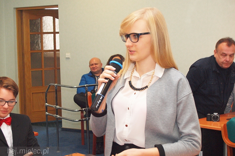 Pierwsze spotkanie Młodzieżowej Rady Miejskiej w stylu ?poznajmy się?
