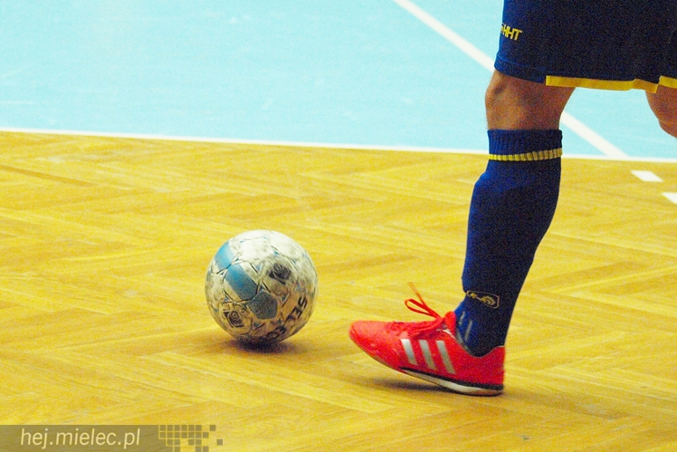 1 liga futsalu: 7 bramek i sędziowskie kontrowersje