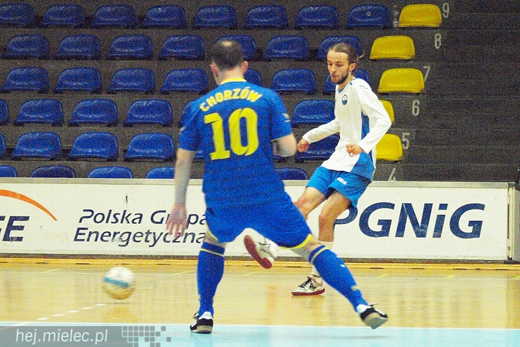 1 liga futsalu: 7 bramek i sędziowskie kontrowersje