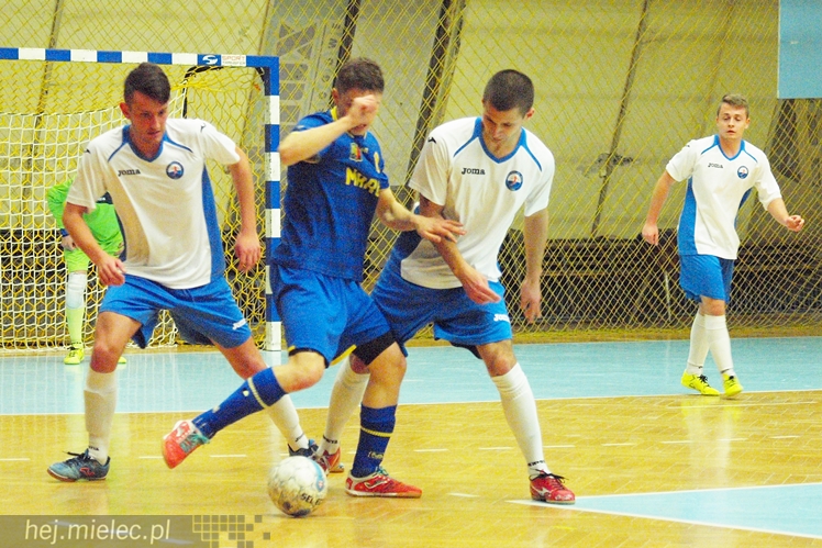 1 liga futsalu: 7 bramek i sędziowskie kontrowersje