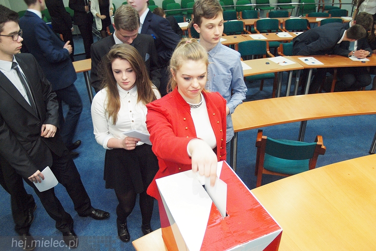 Młodzi radni miejscy mają swojego przewodniczącego