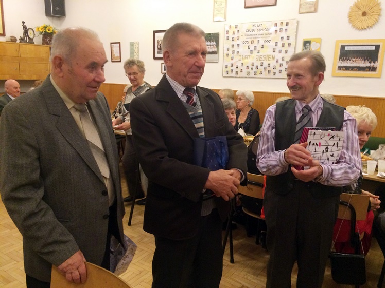Andrzejkowe zabawy w ?Złotej Jesieni?