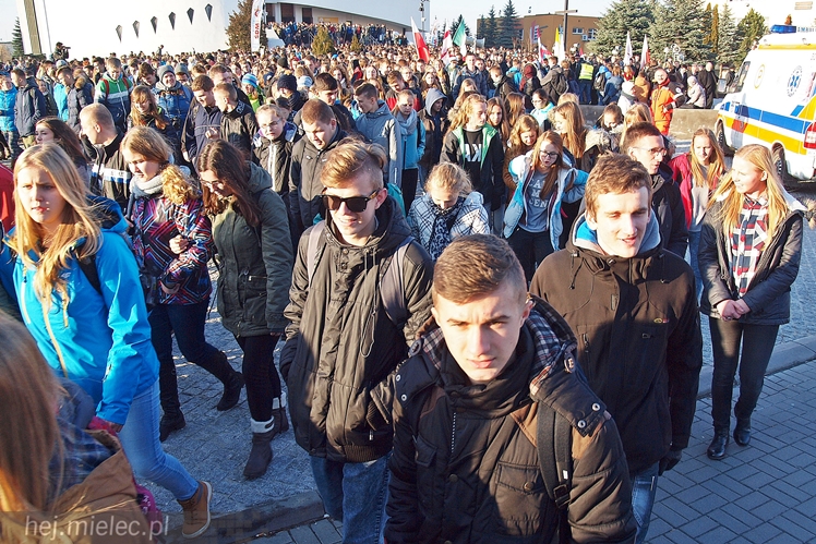 Tysiące młodych z Diecezji Tarnowskiej odwiedziło Mielec