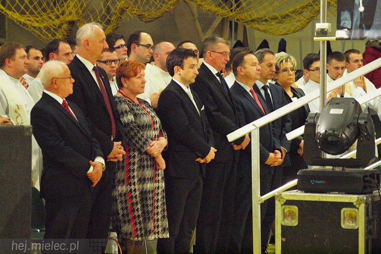 Tysiące młodych z Diecezji Tarnowskiej odwiedziło Mielec