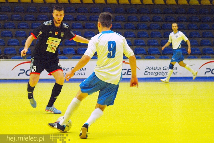 Zaklęta Hangar Arena? Futsalowcy ze Stali nie mogą się przełamać