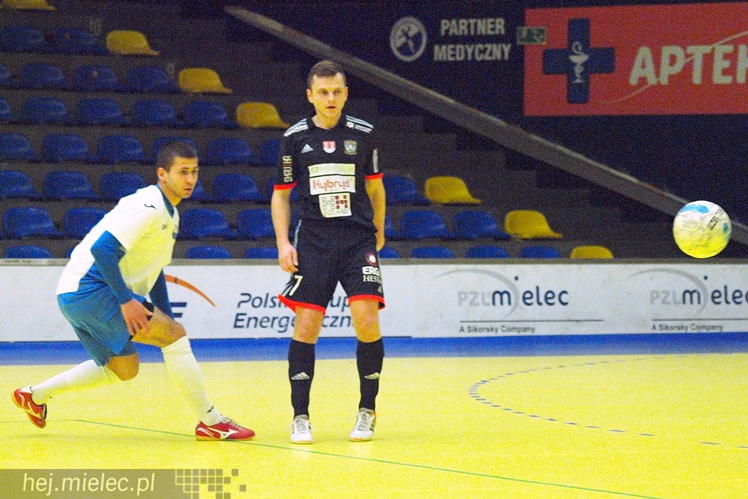Zaklęta Hangar Arena? Futsalowcy ze Stali nie mogą się przełamać
