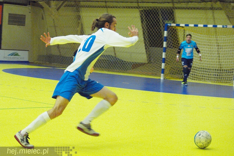 Zaklęta Hangar Arena? Futsalowcy ze Stali nie mogą się przełamać