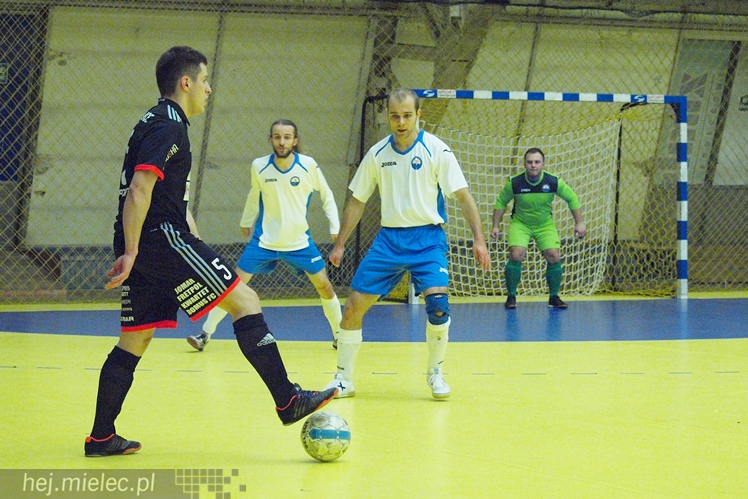 Zaklęta Hangar Arena? Futsalowcy ze Stali nie mogą się przełamać