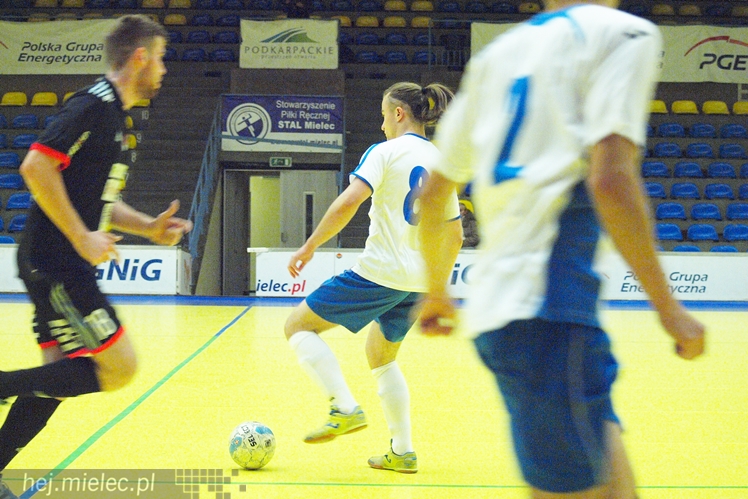 Zaklęta Hangar Arena? Futsalowcy ze Stali nie mogą się przełamać